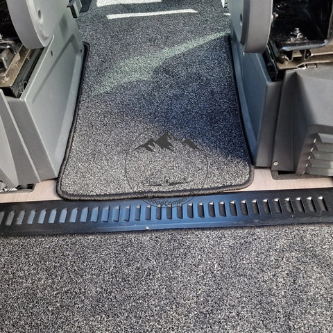 Adria Twin Plus 640 SLB bis Modelljahr 2024 - Teppich