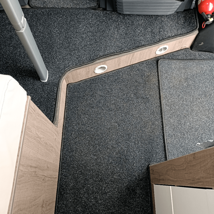 MOOVEO VAN-63EB bis Modeljahr 2021 - Teppich