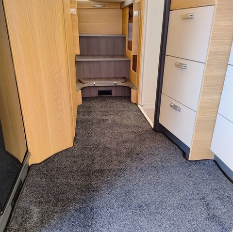 Adria Matrix Axess 670 SL - Teppich