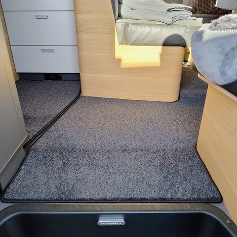 Adria Matrix Axess 670 SL - Teppich