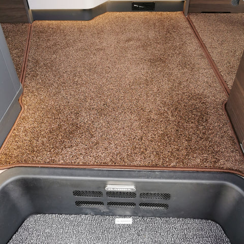Adria Matrix Supreme MB 670 DL MJ 2025 - Teppich