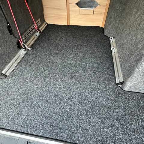 Teppich für Heckgarage für Knaus Boxdrive 600 XL