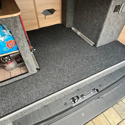 Teppich für Heckgarage des Knaus Boxlife 630 ME