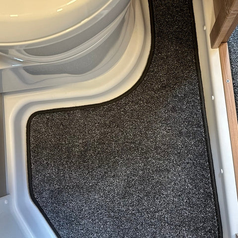 Knaus Boxdrive 600 XL - Badteppich