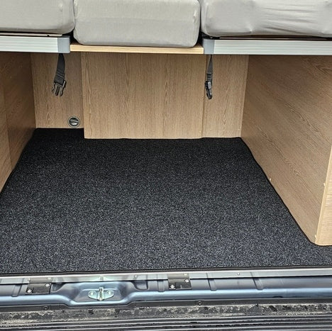 Teppich für Heckgarage für Pössl Summit 640