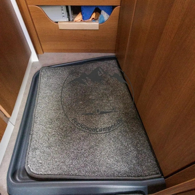 duschwanne camper Teppich für die Duschwanne des Van Tourer 630L – FeelGoodCamper.de