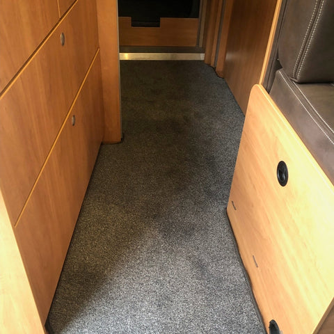 Pössl Roadstar 640 DK - Teppich