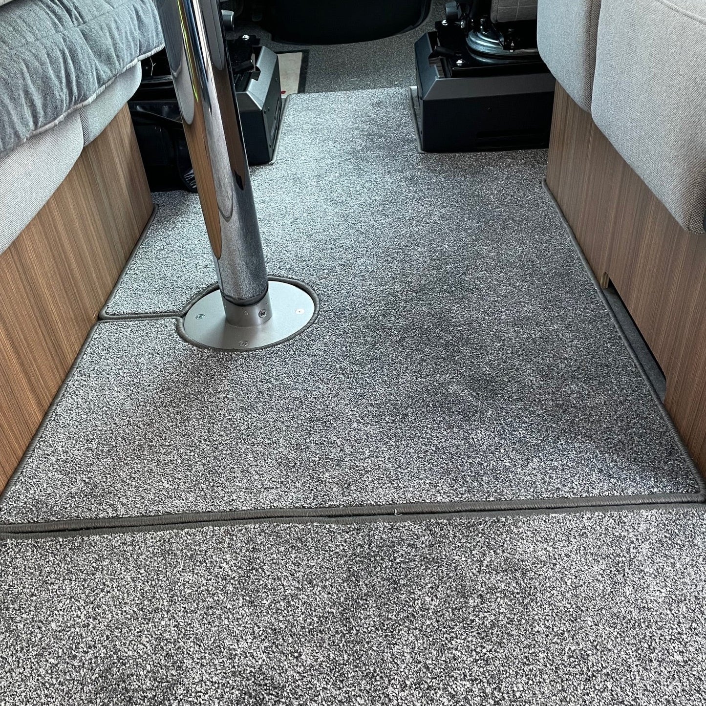 Eura Mobil Contura 766 EF - Teppich