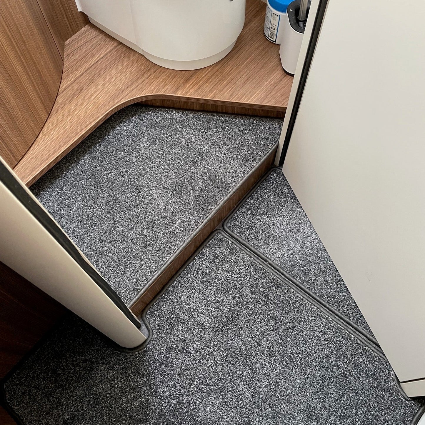 Eura Mobil Contura 766 EF - Teppich