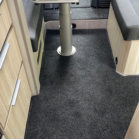 Adria Compact ALL-IN DL MJ 2022 - Teppich