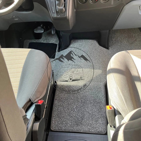 Fahrerhausteppich für Ford Transit ab Bj 2014