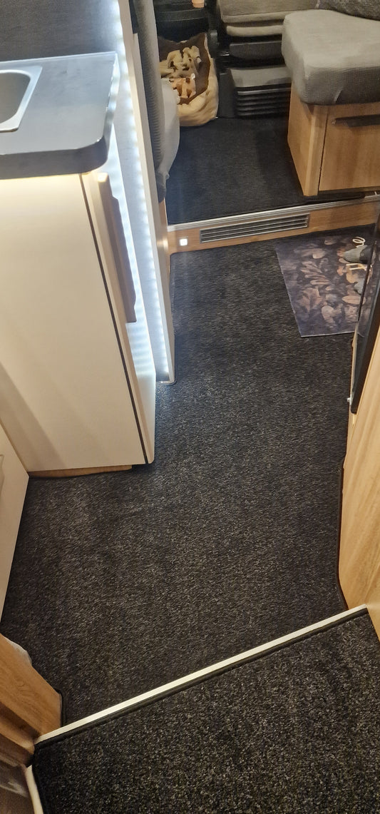 KNAUS SKY TI 700 MEG - Carpet