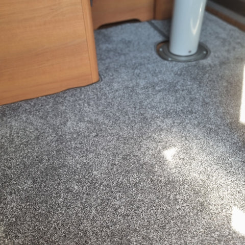 Hobby Siesta 65 TL BJ 2014 - Teppich