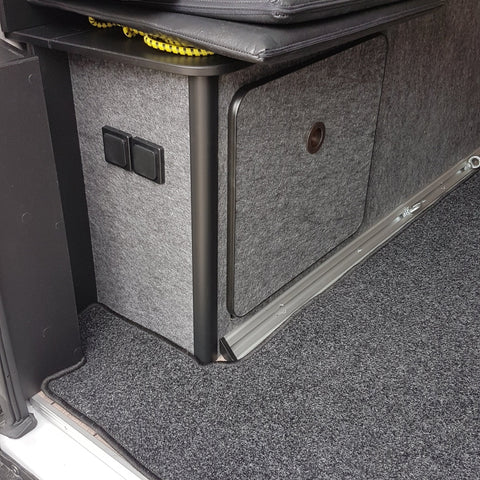 Teppich für Heckgarage des Knaus Boxlife 630 ME