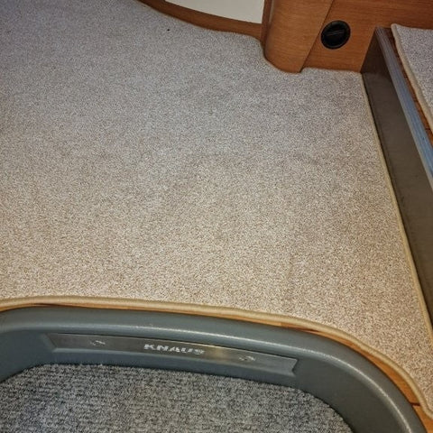 Knaus Sun TI 650 MF Baujahr 2011 - Teppich