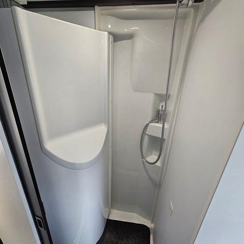 Adria Twin Axess 640 SL - Teppich