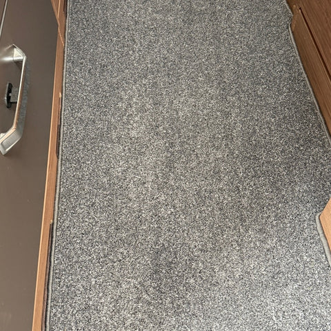 Weinsberg CaraCompact EDITION PEPPER 600 MEG Modelljahr 2018 - Teppich