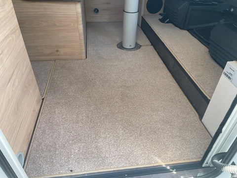 Dethleffs Globebus I6 (MJ 2025) - Teppich