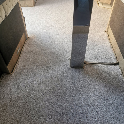 Mobilvetta Kea P86 BJ 2021 - Teppich