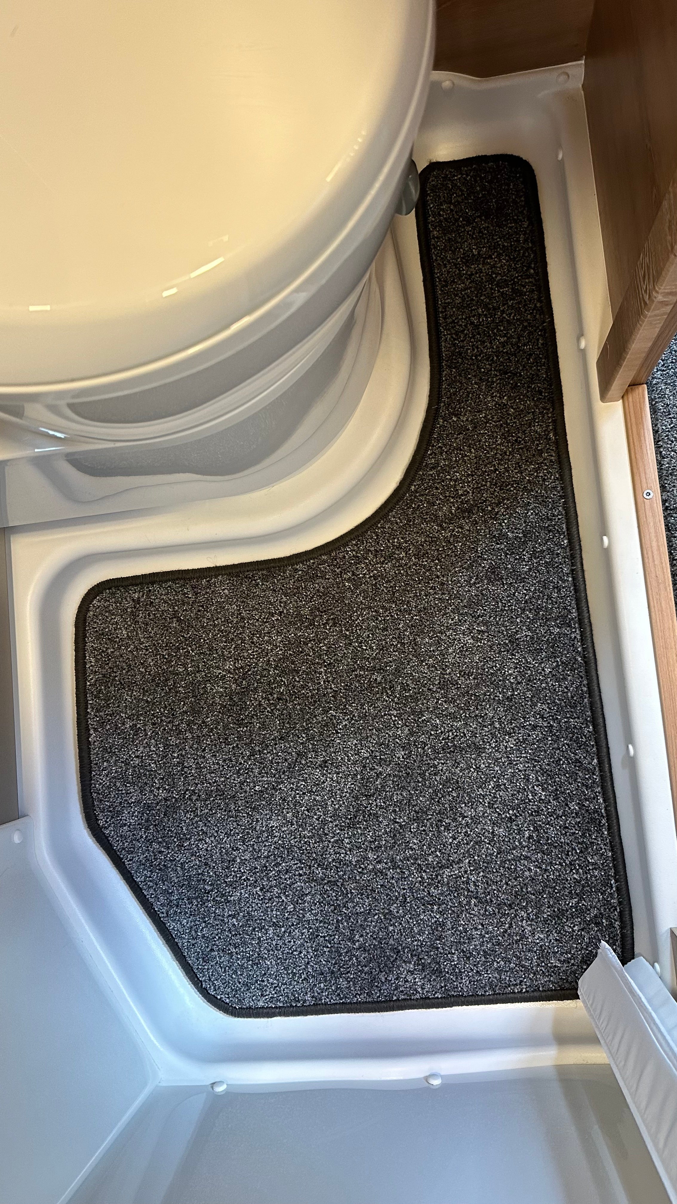 Knaus Boxdrive 600 XL - bath mat