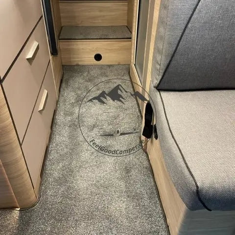 KNAUS VAN TI PLUS 650 MEG VW Crafter - Teppich