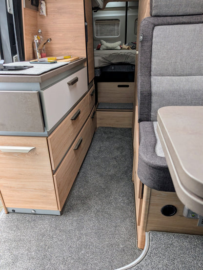 Knaus Boxdrive 600 XL - Carpet