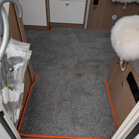 Carado T459 BJ 2021 Queensbett - Teppich