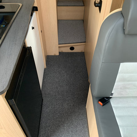 Sunlight V66 Modelljahr 2020 - Teppich